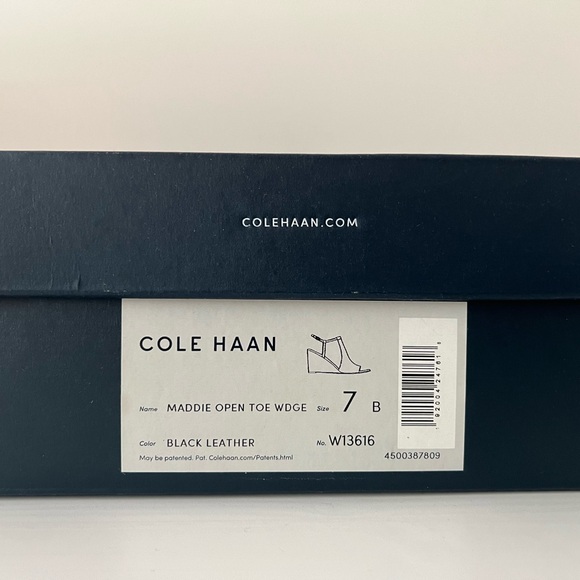 NIB NWT COLE HAAN MADDIE OPEN TOE WEDGE BLACK 7/37 W13616 - Picture 6 of 6